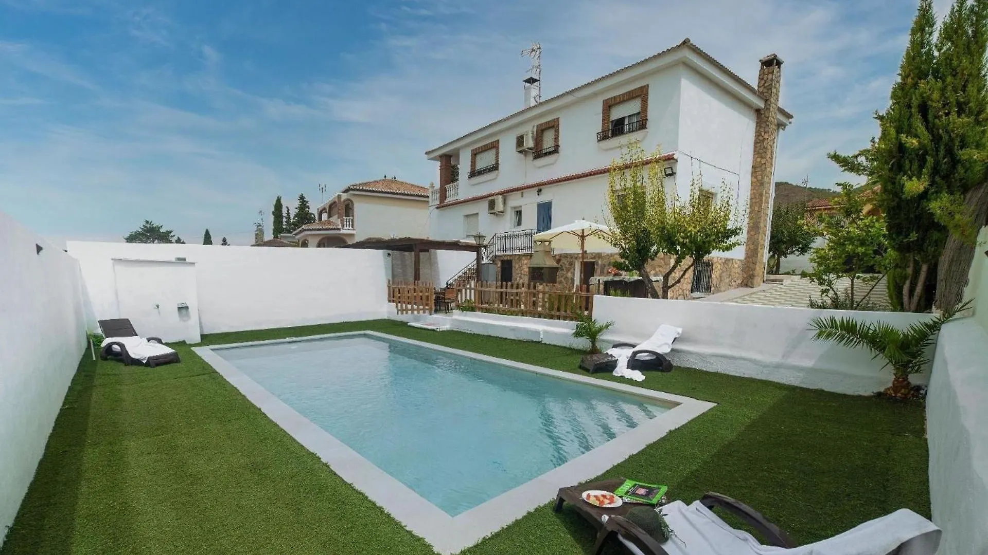 Ferienhaus Mit Privatpool Fuer 13 Personen In Padul, Andalusien